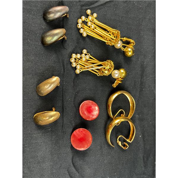 Lot of 5 vintage clip-on ladies costume earrings