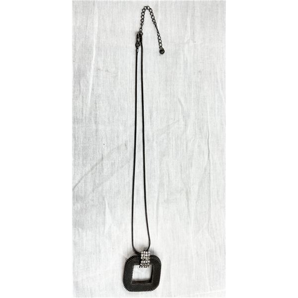 18-22" adjustable costume necklace