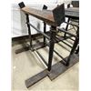 Image 2 : Metal Stands