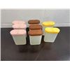 Image 2 : Vintage Tupperware Plastic Containers