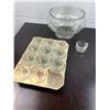 Image 1 : Punch Bowl with 12 cups