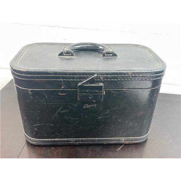Skyway Vintage Vanity Case