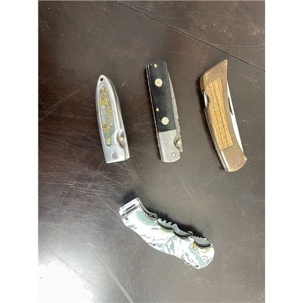 4 Pocket Knives