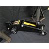 Image 2 : Qty 2 Jack Stands & Black Jack 2 Ton Professional Trolley Jack