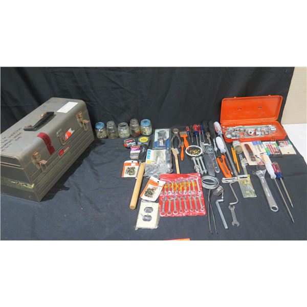 Misc Tools: Ratchets, Sockets, Wrenches, Tacks, Screwdrivers, etc in Craftsman Case