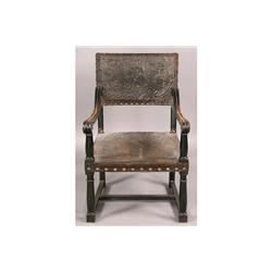 ANTIQUE ITALIAN RENAISSANCE STYLE LEATHER CHAIR