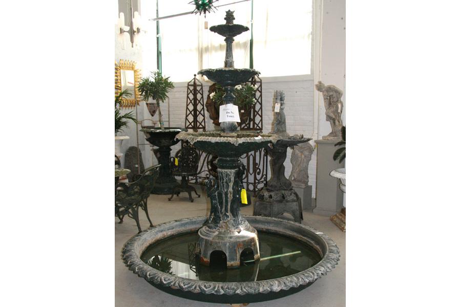 ANTIQUE GARDEN VICTORIAN CAST IRON FOUNTAIN
