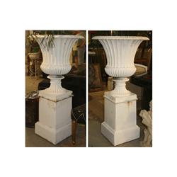 PR CAST IRON GARDEN URNS