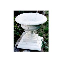 PR ANTIQUE GARDEN URNS FISKE