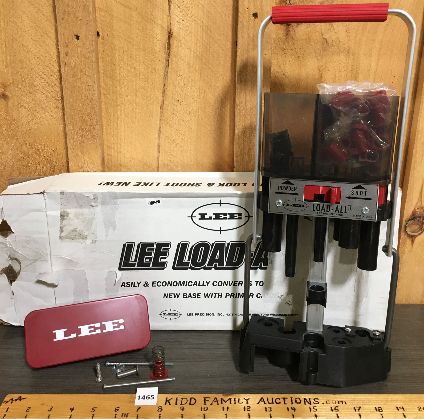 LEE LOAD ALL SHOTGUN SHELL RELOADING PRESS - AS NEW - Kidd Family Auctions