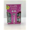 Image 1 : Venus Sensitive Plus Disposable 3 Blade Razors 15 Count