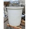 Image 1 : Large Liquid Storage Barrel with Lid & Dual Drainage Spigot