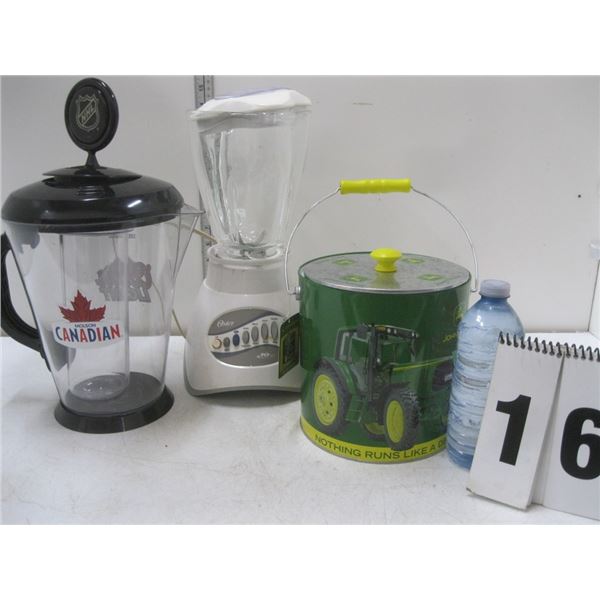 John Deere Ice Bucket With Blender