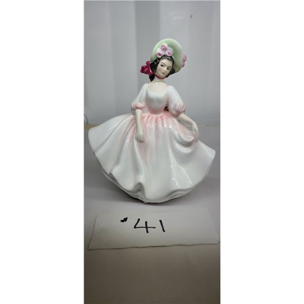 Royal Doulton Figurine 'Sunday Best' Cat A