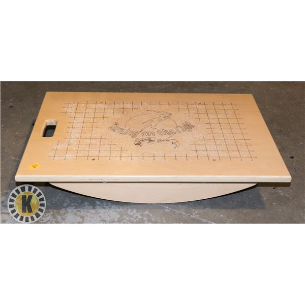 ESTATE BALANCE BOARD