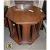Image 1 : ESTATE SIDE TABLE