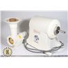 Image 1 : ESTATE THE CHAMPION WORLDS FINEST JUICER