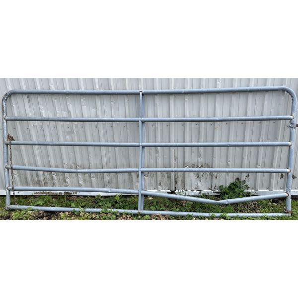 10 FOOT GAL TUBE GATE - Kidd Family Auctions