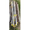 Image 1 : LOT OF 21 - 4 FOOT T STAKES 