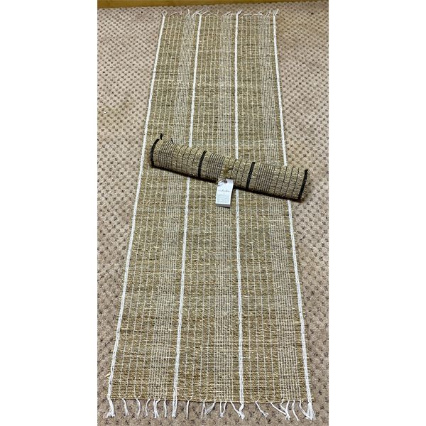 LOT OF 2 - SEAGRASS RUNNERS - 58 in 