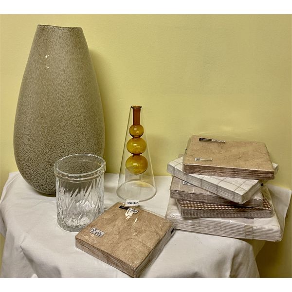 LOT OF 4 - 14 in METALLIC BUBBLE VASE & HERRING BONE JAR & BLOWEN GLASS VASE 