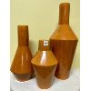 Image 1 : LOT OF 3 - CERAMIC SHAKER VASES - TALLEST 21in 