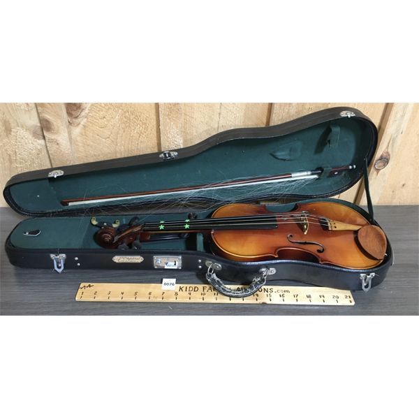 SKYLARK BRAND VIOLIN W/ CASE AND BOW