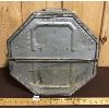 Image 2 : LARGE METAL MOVIE REEL CASE W/ 3 UNKNOWN FILMS