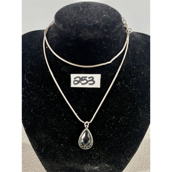 LOT OF 3 - SILVER PIECES - 2 X NECKLACE (12 in) & BRACELET - SEE ALL PICS