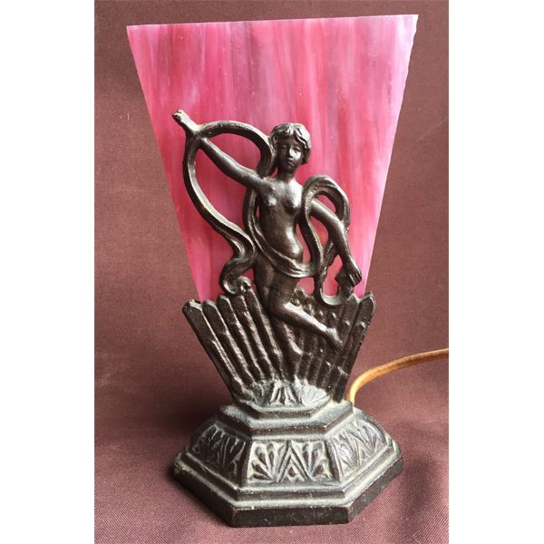 NATIONAL PICTURE F+A CO. PORTABLE CAST DESK LAMP