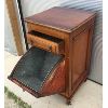 Image 2 : ANTIQUE ASH BOX END TABLE - 33 x 18 x 18.5in