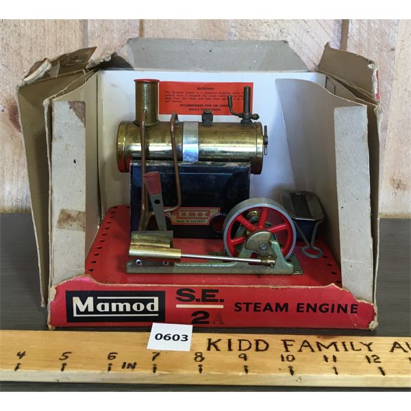 MAMOD S.E.2 STEAM ENGINE IN ORIGINAL BOX