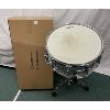 Image 1 : LOT OF 2 - YAMAHA DRUM W/ SNARE STAND & NEW MUSIC STAND