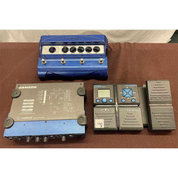 LOT OF 3 - LINE 8 PEDAL & ZOOM DIGITAL EFFECTS & SAMSUNG MIXING BOARD 