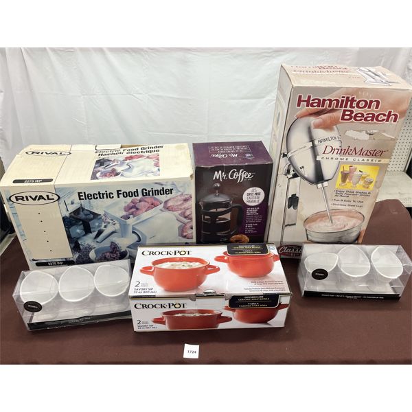 JOB LOT - SMALL APPLIANCES - SOUP BOWLS, GRINDER, DRINK MIXER, ETC.