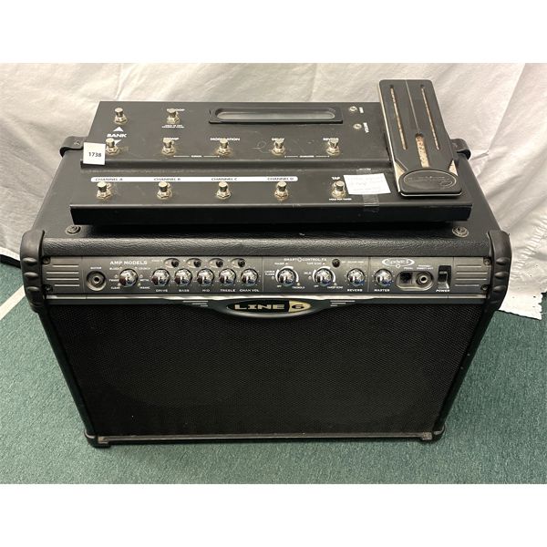LINE 6 SPIDER II W/ FBV SHORT BOARD (WAH PEDAL SWITCH) 