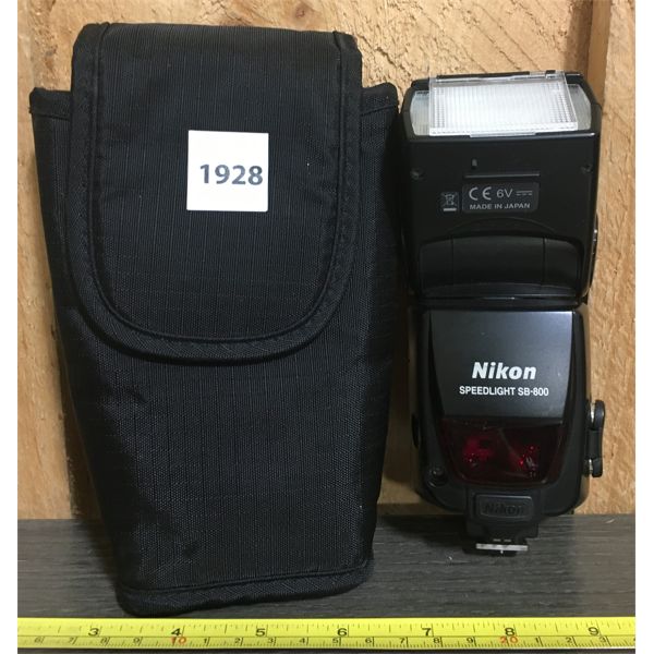NIKON SB-800 CAMERA FLASH
