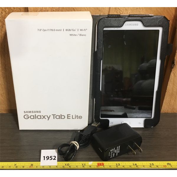 SAMSUNG 8GB 7in GALAXY TAB E LITE W/ USB WALL ADAPTER