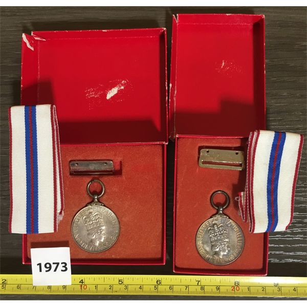 LOT OF 2 - 1952-1977 CORONATION MEDALS IN ORIGINAL BOXES
