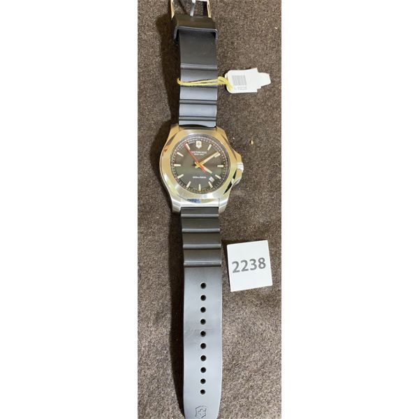 VICTORINOX SWISS ARMY WATCH