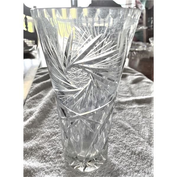 Pinwheel Crystal Vase