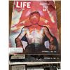 Image 4 : Life Magazines