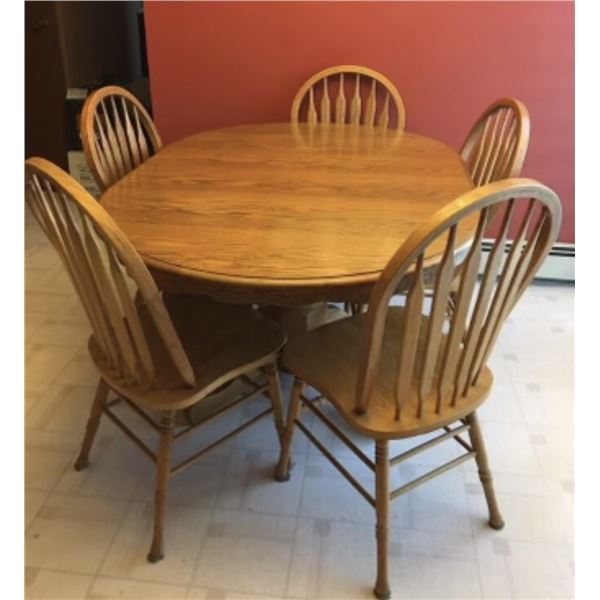 Fine Furniture -  Dining Table with Extension Leaf and FIVE Chairs - PICK UP ONLY