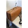 Image 8 : HARD SIDE SUITCASE WITH MESSENGER BAG, BACKPACK AND WICKER BASKETS