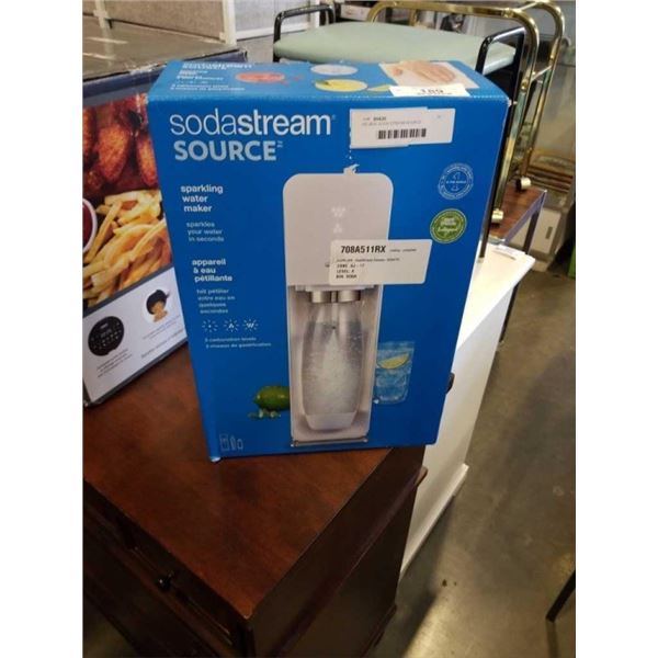 AS NEW SODA STREAM SOURCE SPARKLING WATER MAKER - CO2 BOTTLE NOT INCLUDED