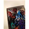 Image 2 : TRAY OF SCISSORS