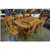Image 2 : OAK CLAWFOOT DINING TABLE WITH 2 LEAVES AND 5 PRESSBACK CHAIRS