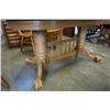 Image 8 : OAK CLAWFOOT DINING TABLE WITH 2 LEAVES AND 5 PRESSBACK CHAIRS