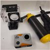 Image 2 : WIFI EXPLORE ONE SPORTS ACTION CAMERA WITH ACCESSORIES
