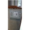 Image 2 : 5 FOOT AREA CARPET